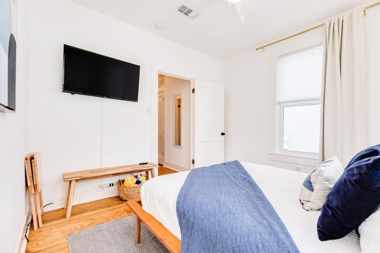 Soleil House - Unit C Villa Galveston Bagian luar foto