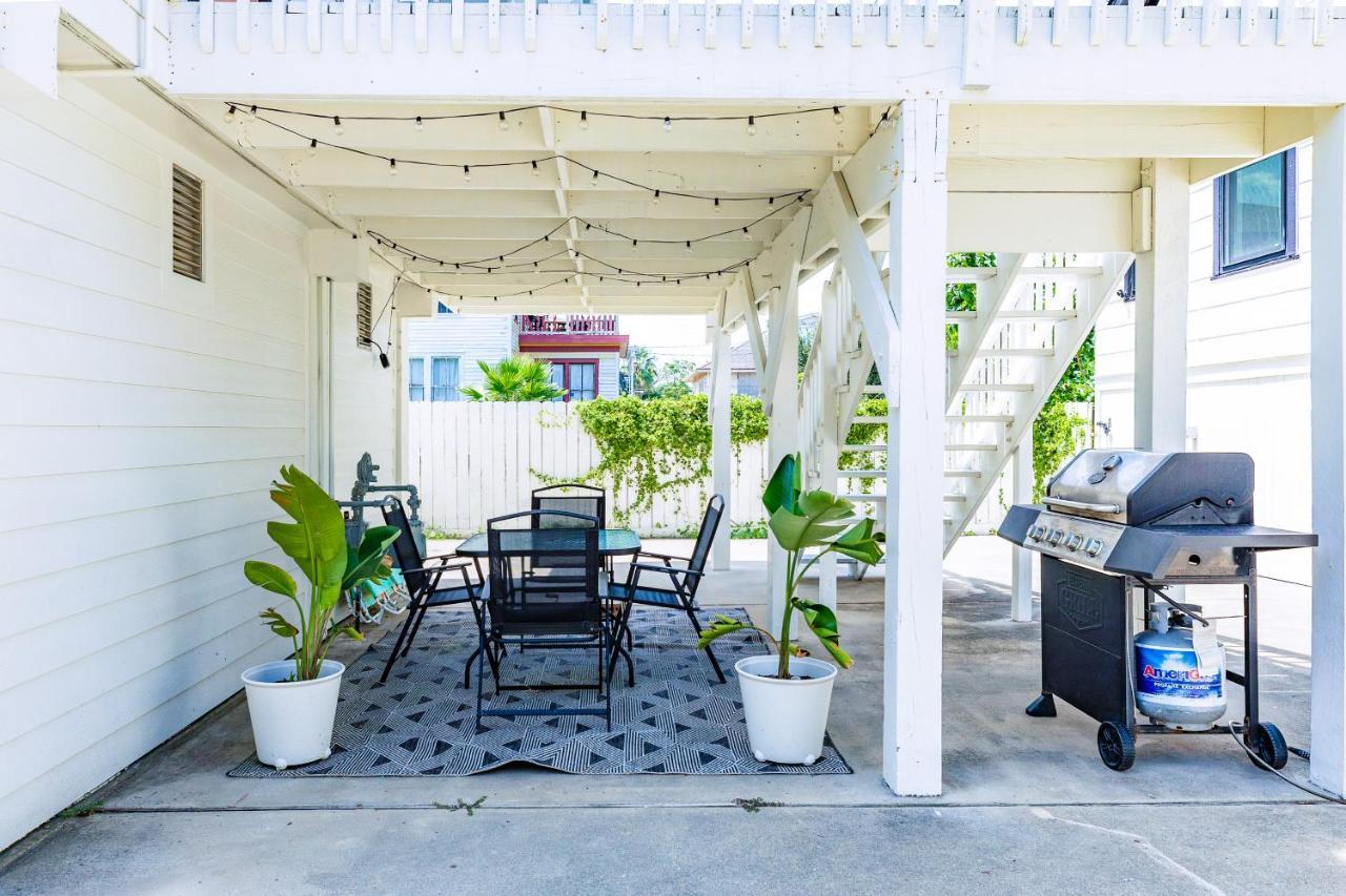 Soleil House - Unit C Villa Galveston Bagian luar foto